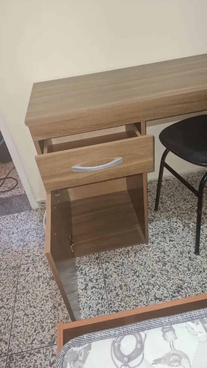 Mesa para estudo - Foto 2