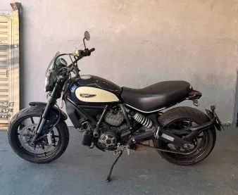 DUCATI 800cc personalizada
