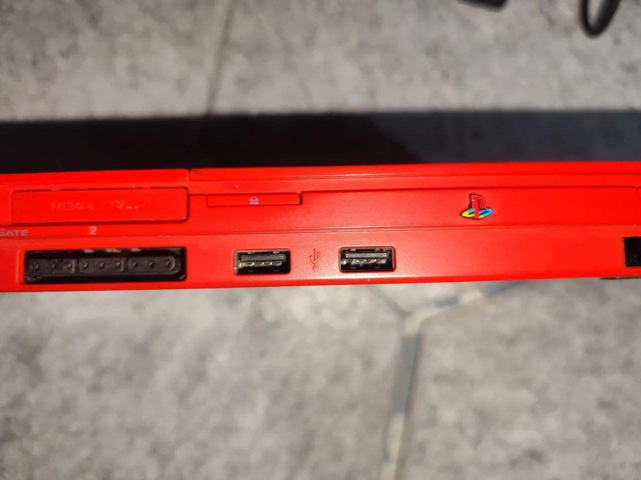 PLAYSTATION 2 CINNABAR RED - Foto 3