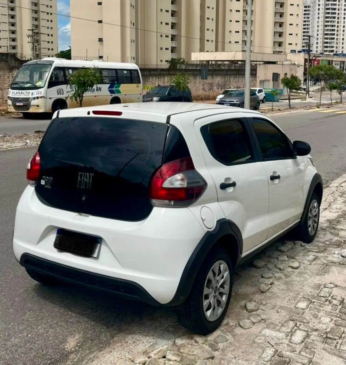 Fiat Mobi MOBI LIKE 1.0 Fire Flex 5p. 2023