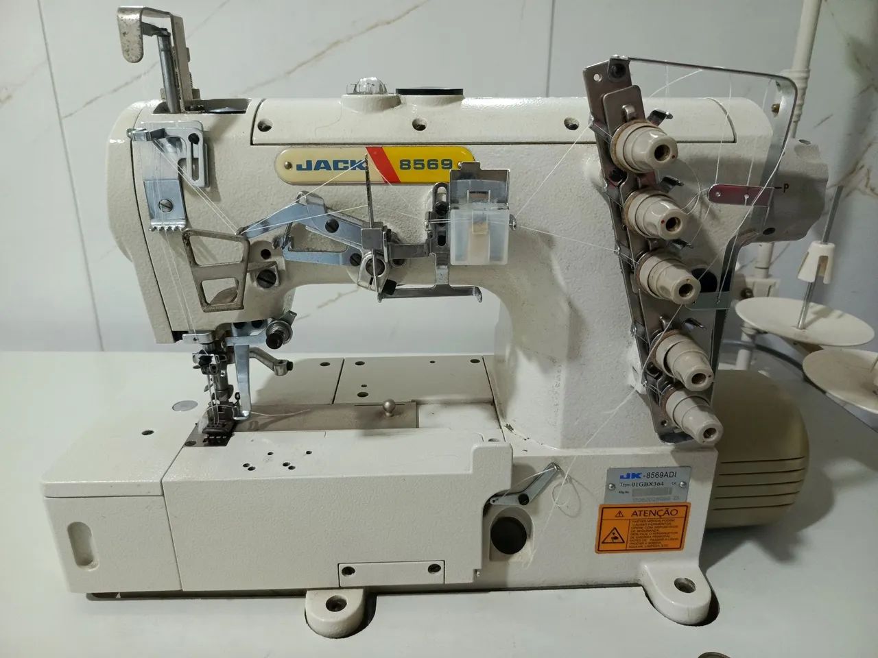 MÁQUINA DE COSTURA COLARETE DIRECT DRIVE  - Foto 3
