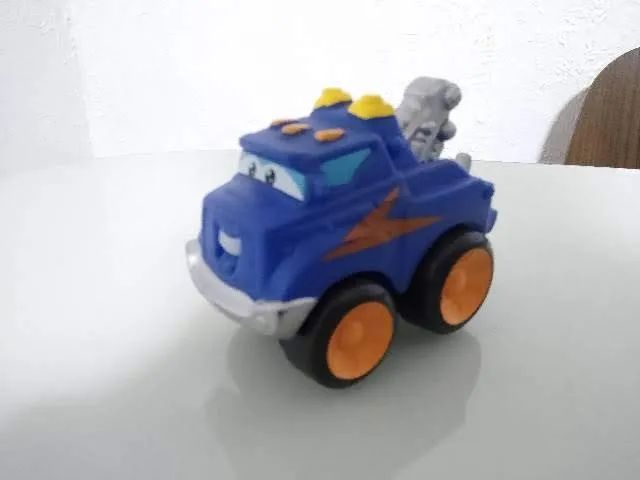 Carrinho emborrachado da Tonka para bebes
