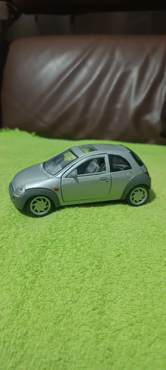 Miniatura 1/18 