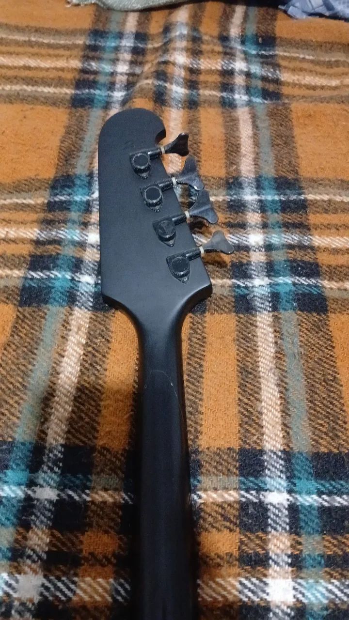 Baixo Epiphone Thunderbird Nick Sixx Signature  - Foto 5
