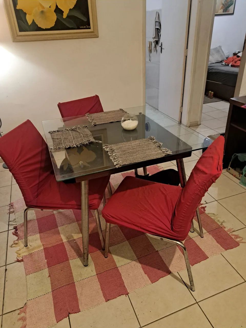 Mesa de jantar com tampo de vidro temperado  - Foto 3