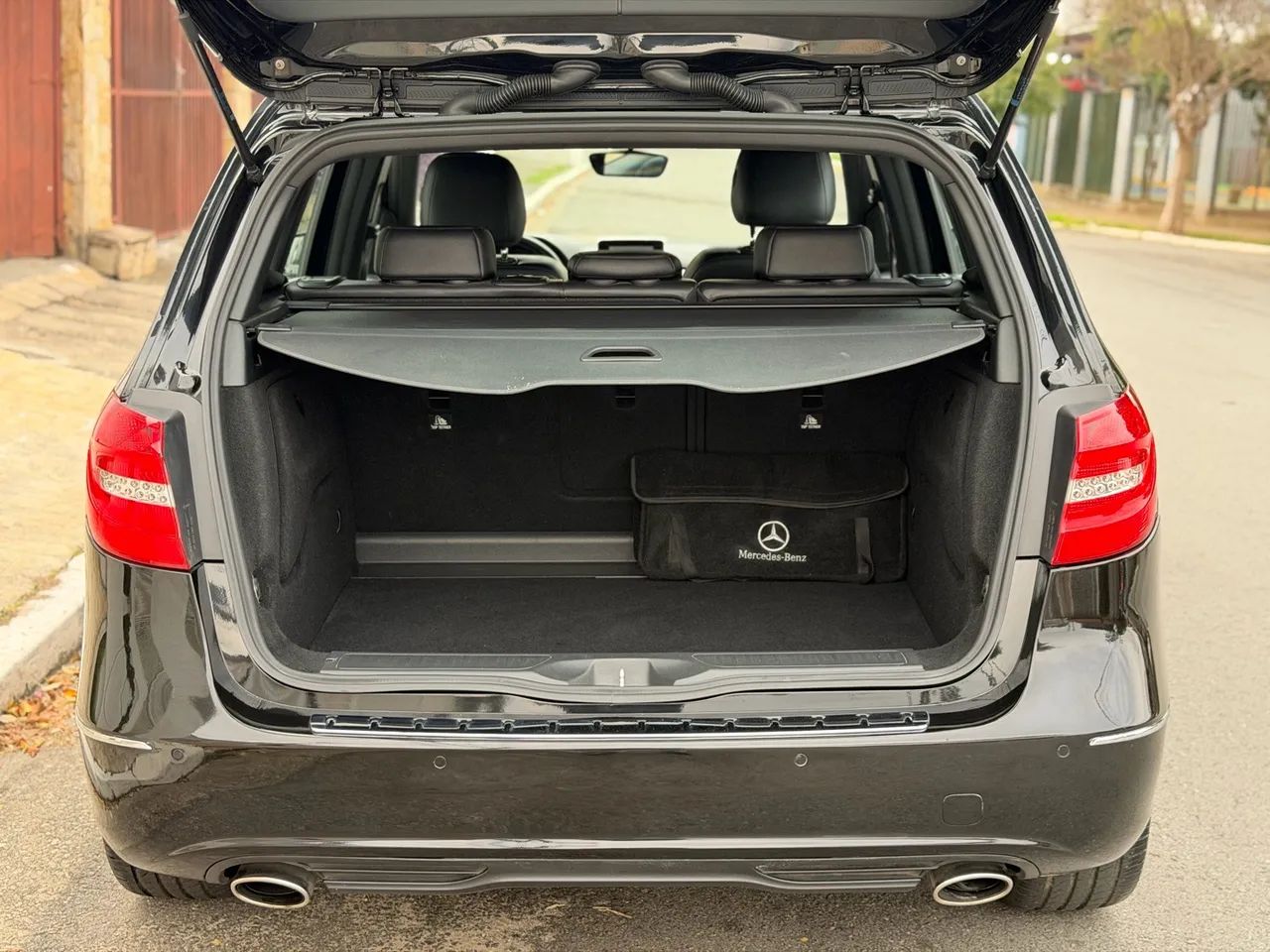 Mercedes-Benz Classe B 200 CGI 1.6 TB Sport 156cv Aut, foto 14 de 18