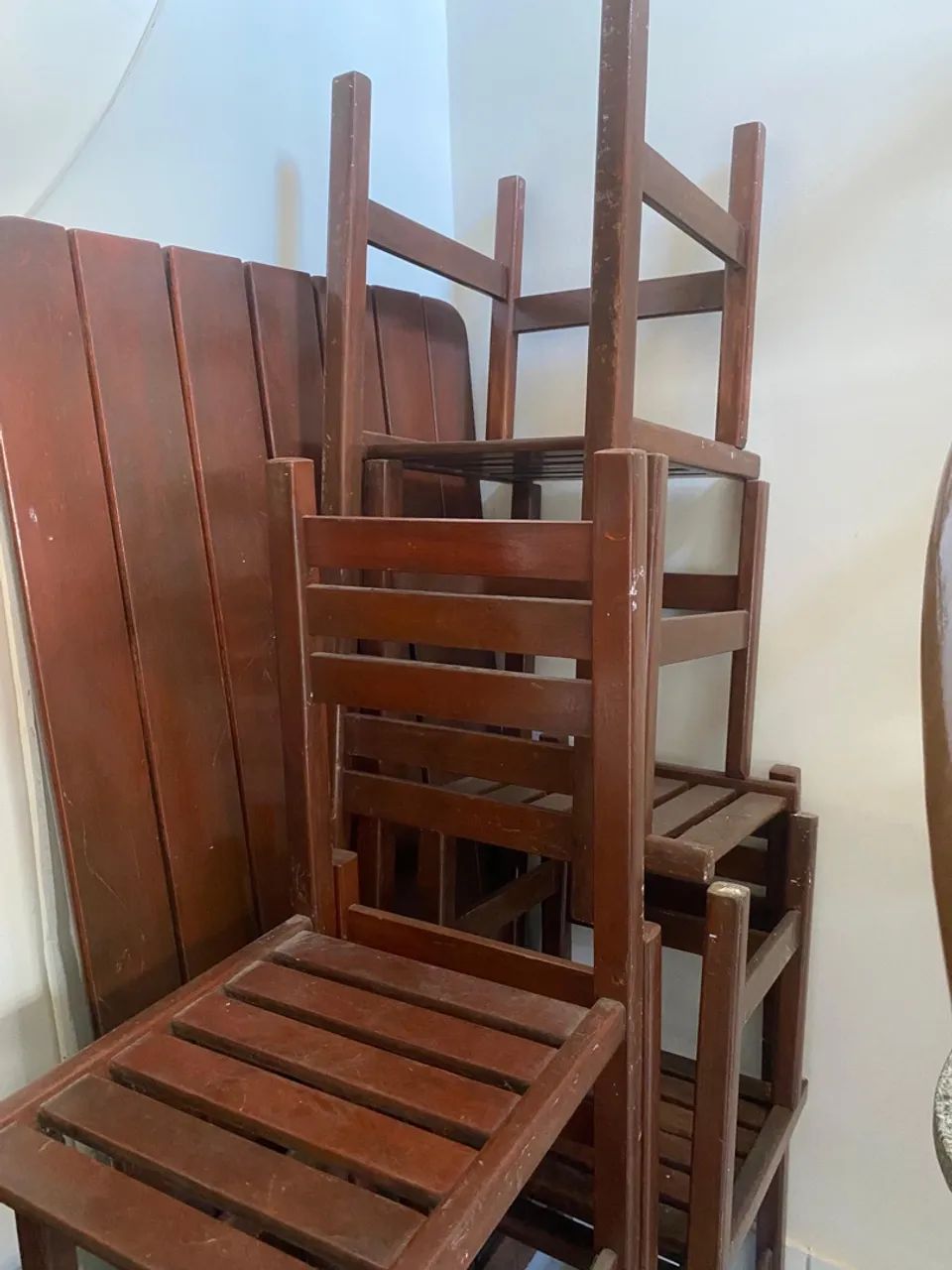 JOGO DE MESA DE MADEIRA 