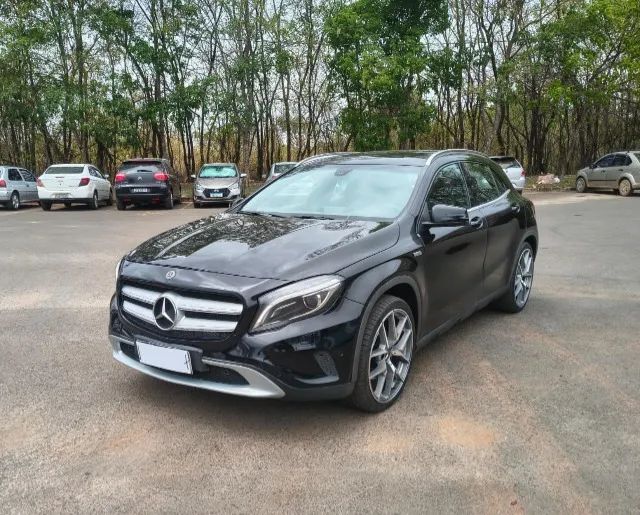 Mercedes-Benz GLA 250 Sport 2.0 TB 16V 4X2 211cv Aut. 2015