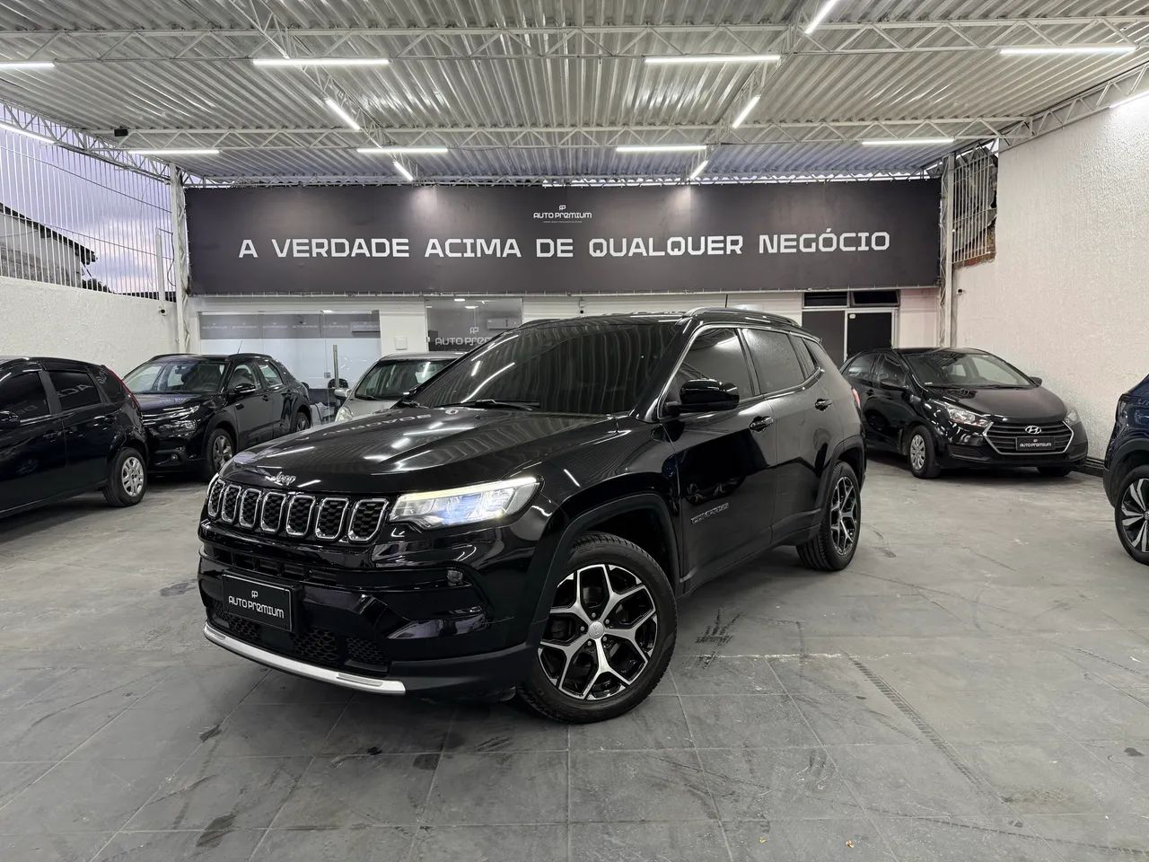 Jeep Compass LON Nig. Eagle 2.0 4X2 Flex Aut. 2025 - Foto 2