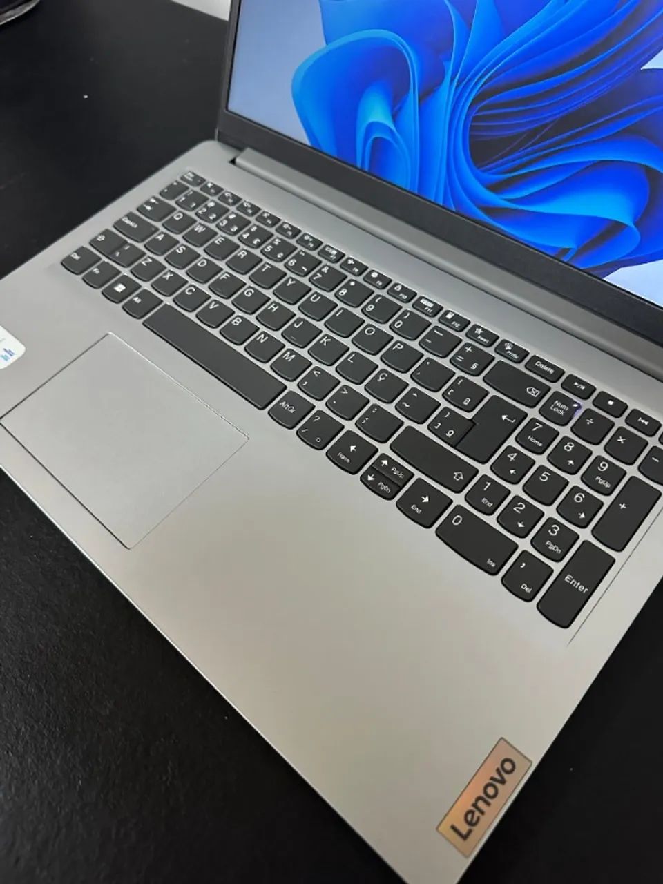 Lenovo I3 12° geração 8GB Ddr4 SSD 256GB - Excelente - Notebooks