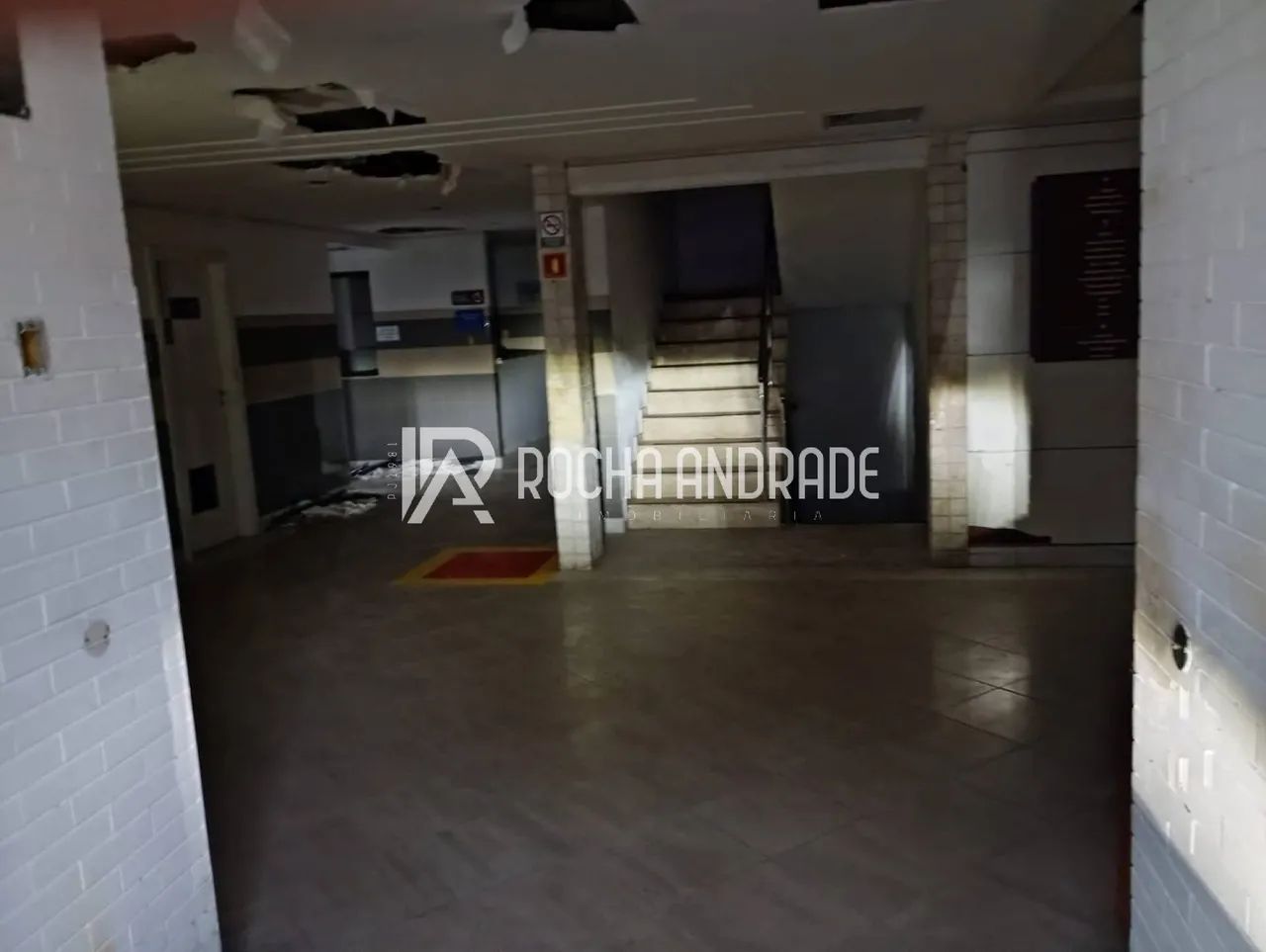 Prédio Comercial Venda, Amaralina, 210m² próximo ao mar. - Foto 2