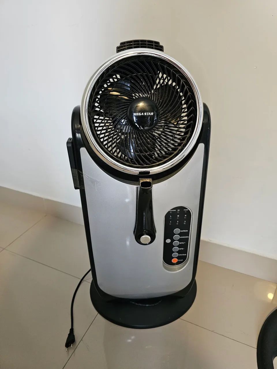 Ventilador Com Umidif. Com Timer e Contole 