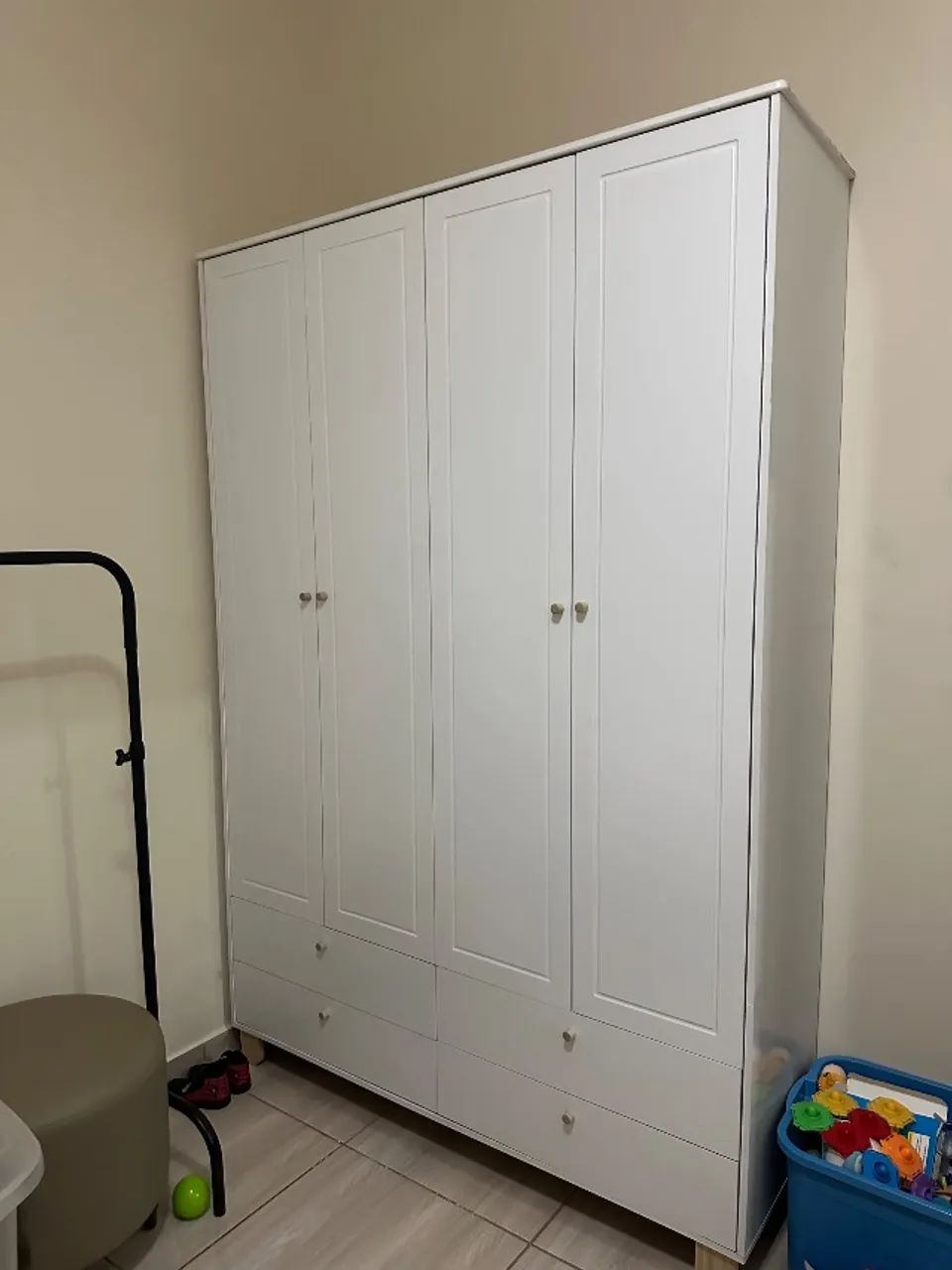 Guarda Roupa