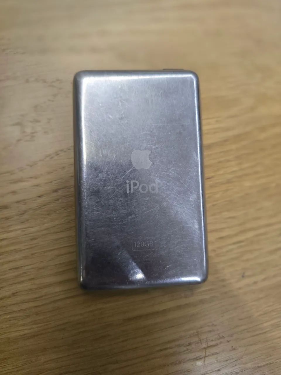 Apple iPod Classic 120GB Grafite (Space Gray / Preto) - Impecável
