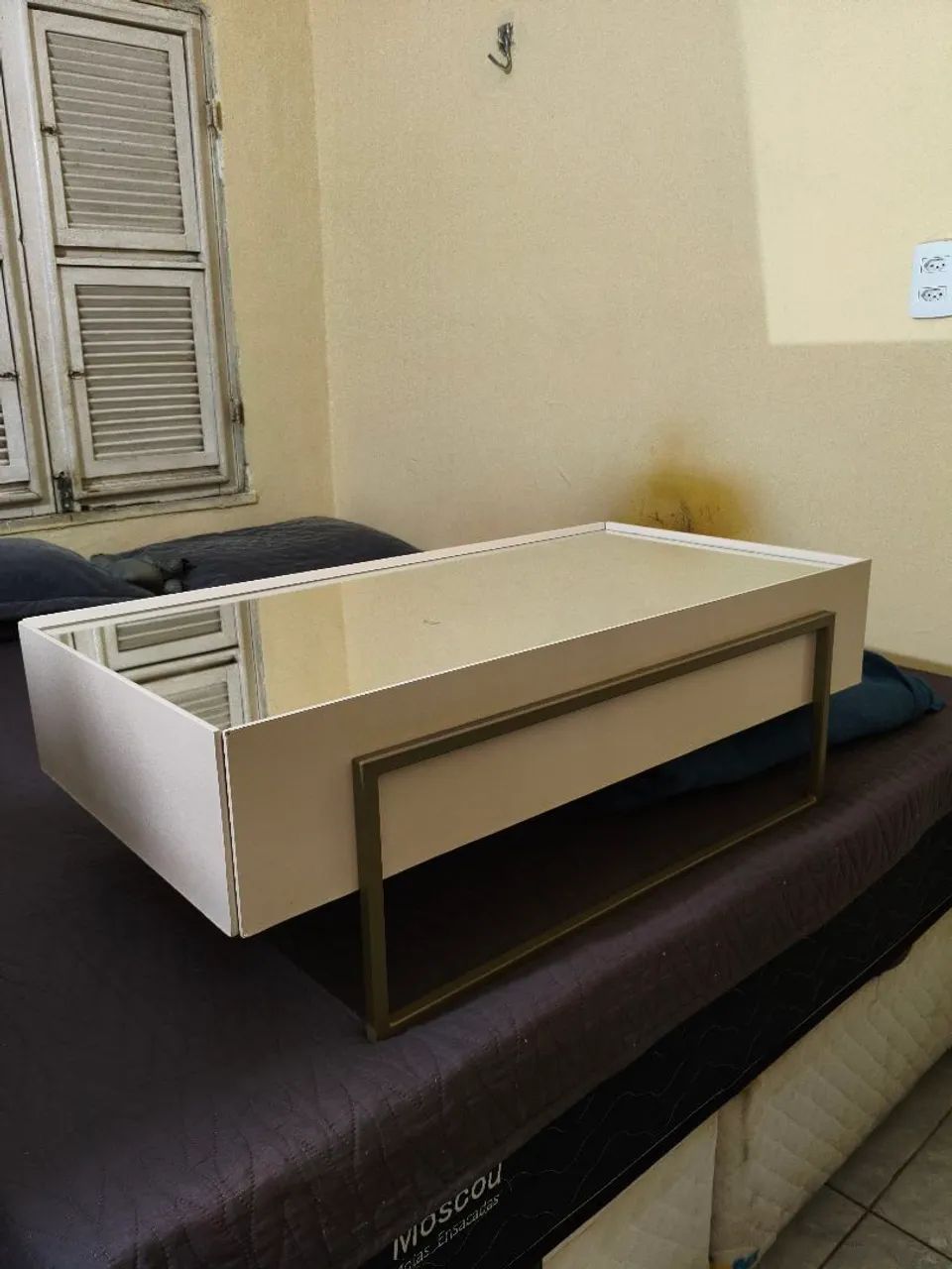 MESA DE CENTRO