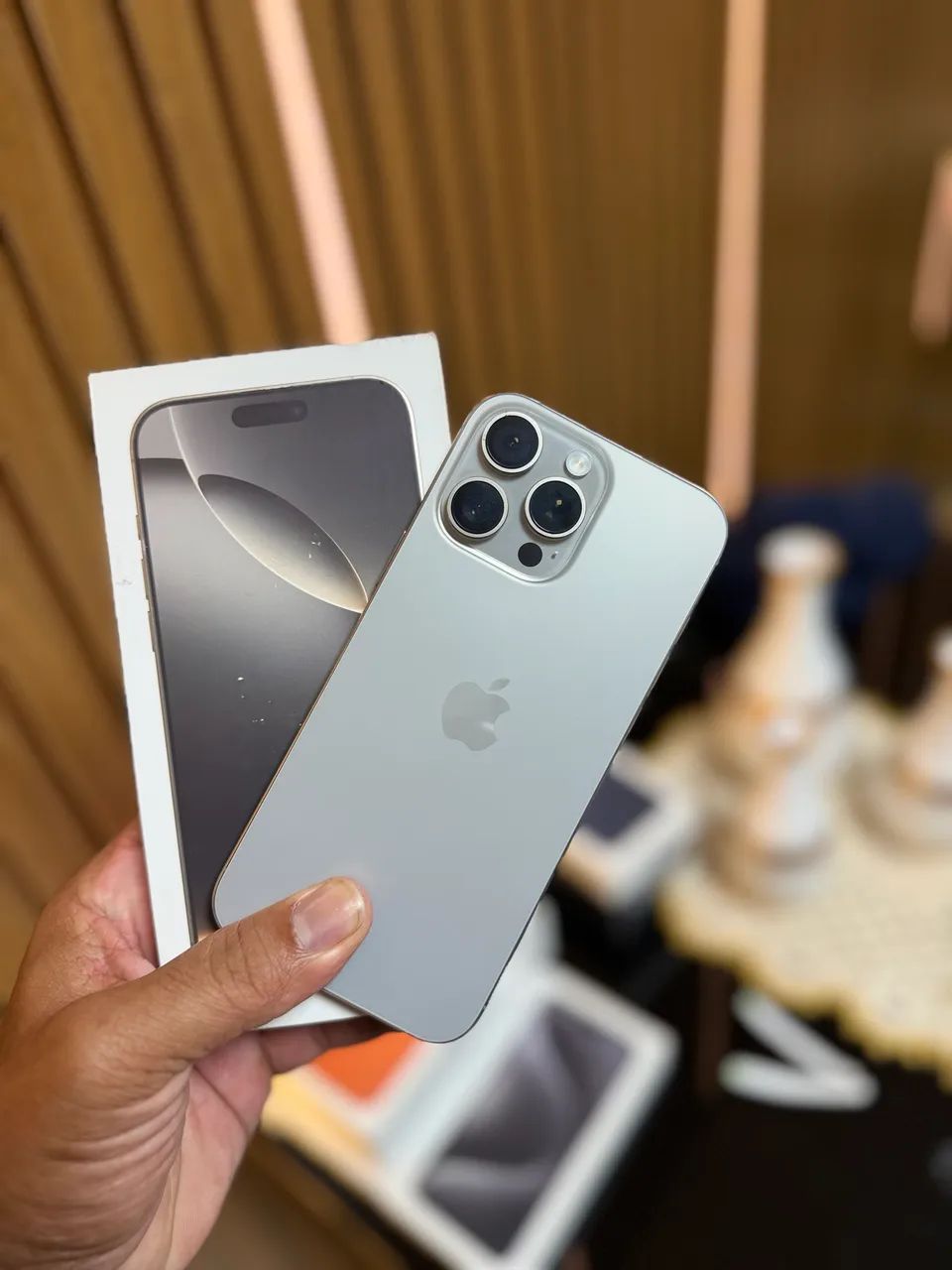 IPHONE 16 PRO MAX 256GB - Bateria 100% 59 ciclos - Foto 3