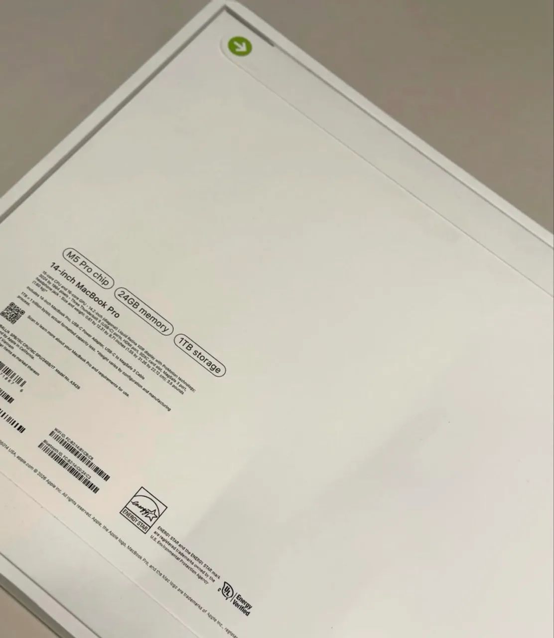 MacBook Pro 14.2 M5 Pro 24GB - 1TB SSD  - Foto 2
