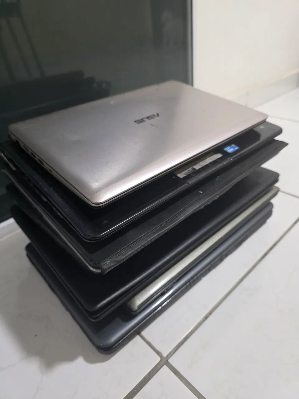 Lote com 06 notebook para concerto ou aproveitar peças - Foto 2