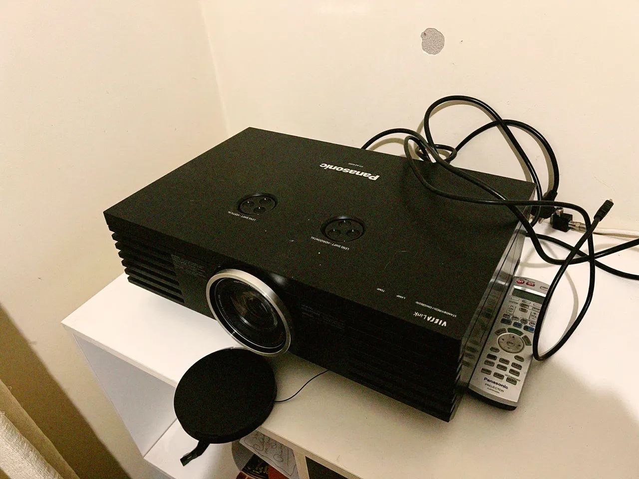 Projetor Panasonic Full HD Preto - Foto 2