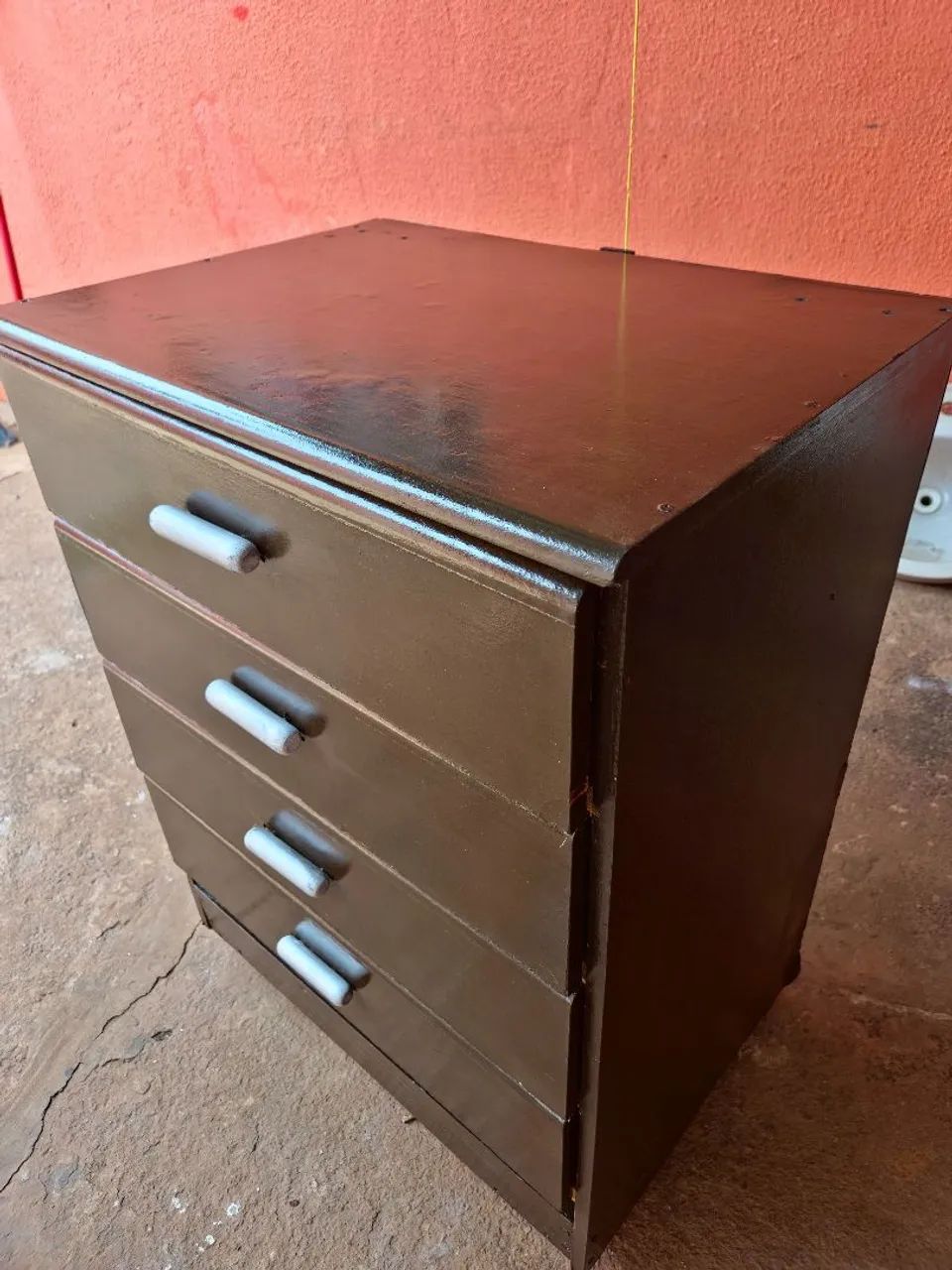 Comoda de madeira só 280 reais