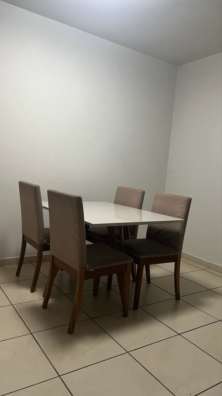 Mesa de jantar 4 cadeiras  - Foto 2