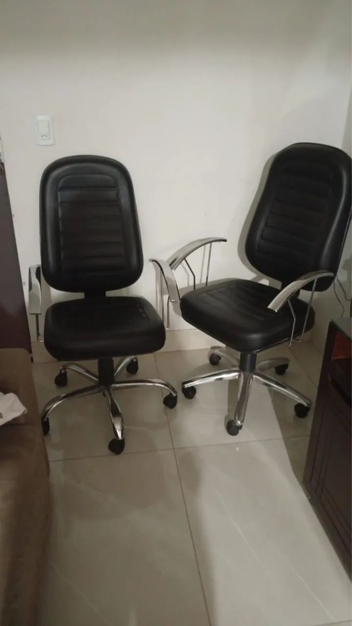 Cadeiras giratórias 
