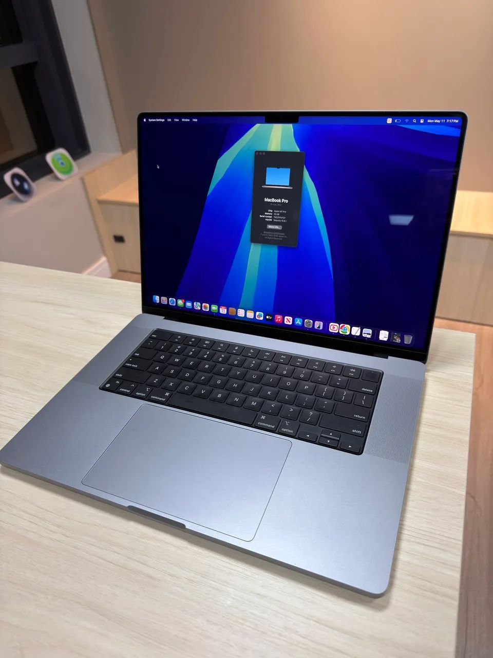 MacBook Pro 16 - M1 Pro 16GB 512GB - Notebooks - Centro
