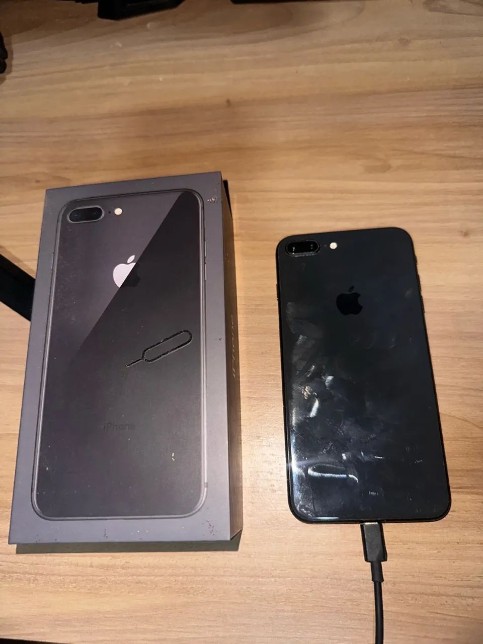 IPHONE 8 PLUS 64gb - Foto 2