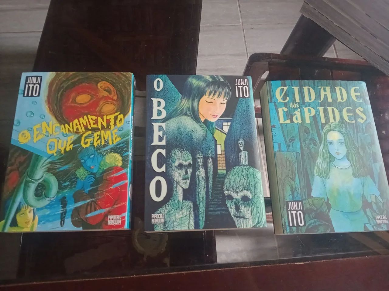 Lote mangás - Jbc, Panini e Pipoca e nanquim