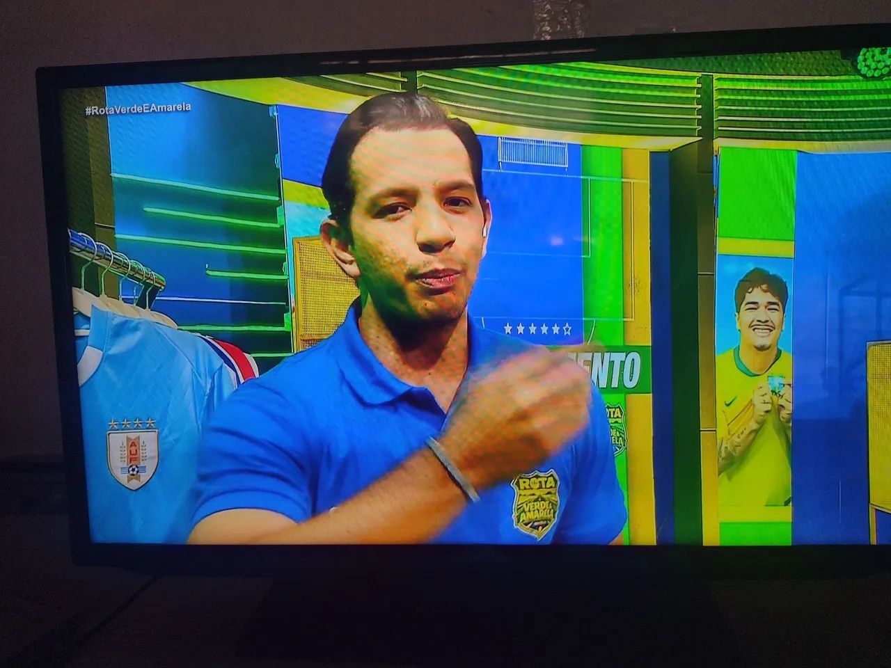 TV SAMSUNG LED 32FH5203 - Foto 3