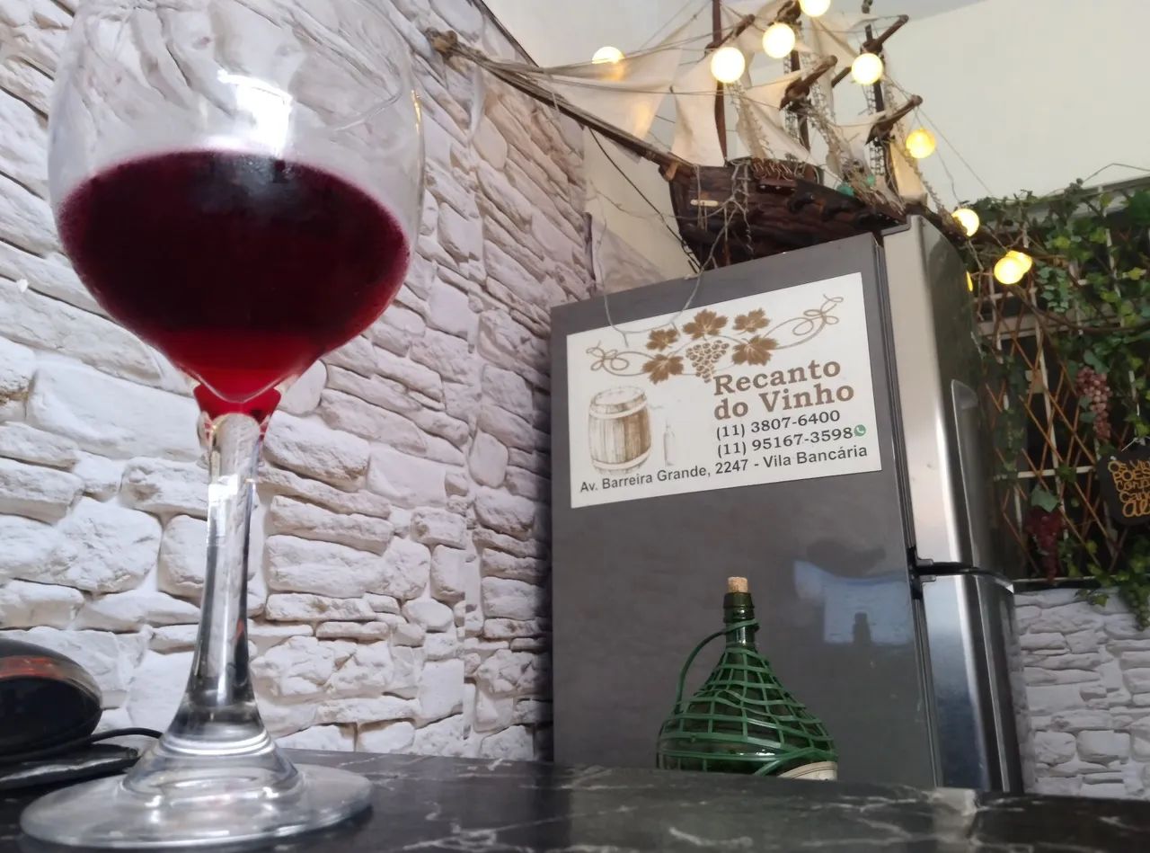 Com ércio de vinho, com moradia  - Foto 2