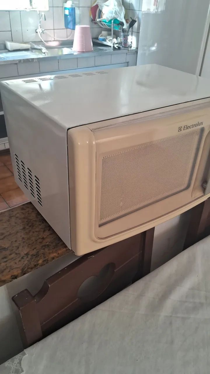 Micro-ondas Electrolux 23L - Foto 3