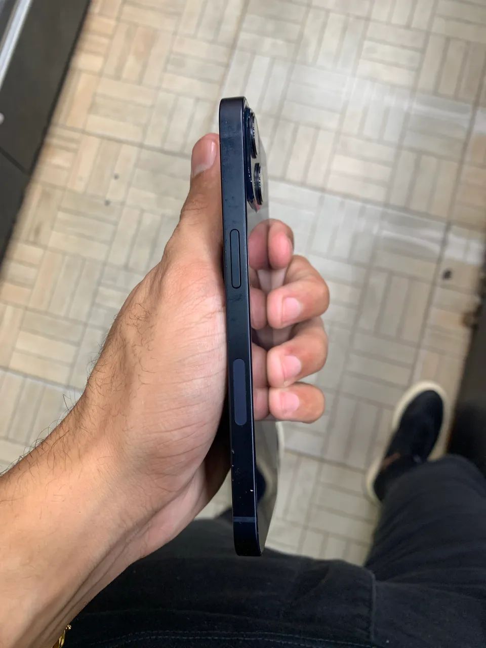 iPhone 13 128GB - Cor preta  - Foto 4