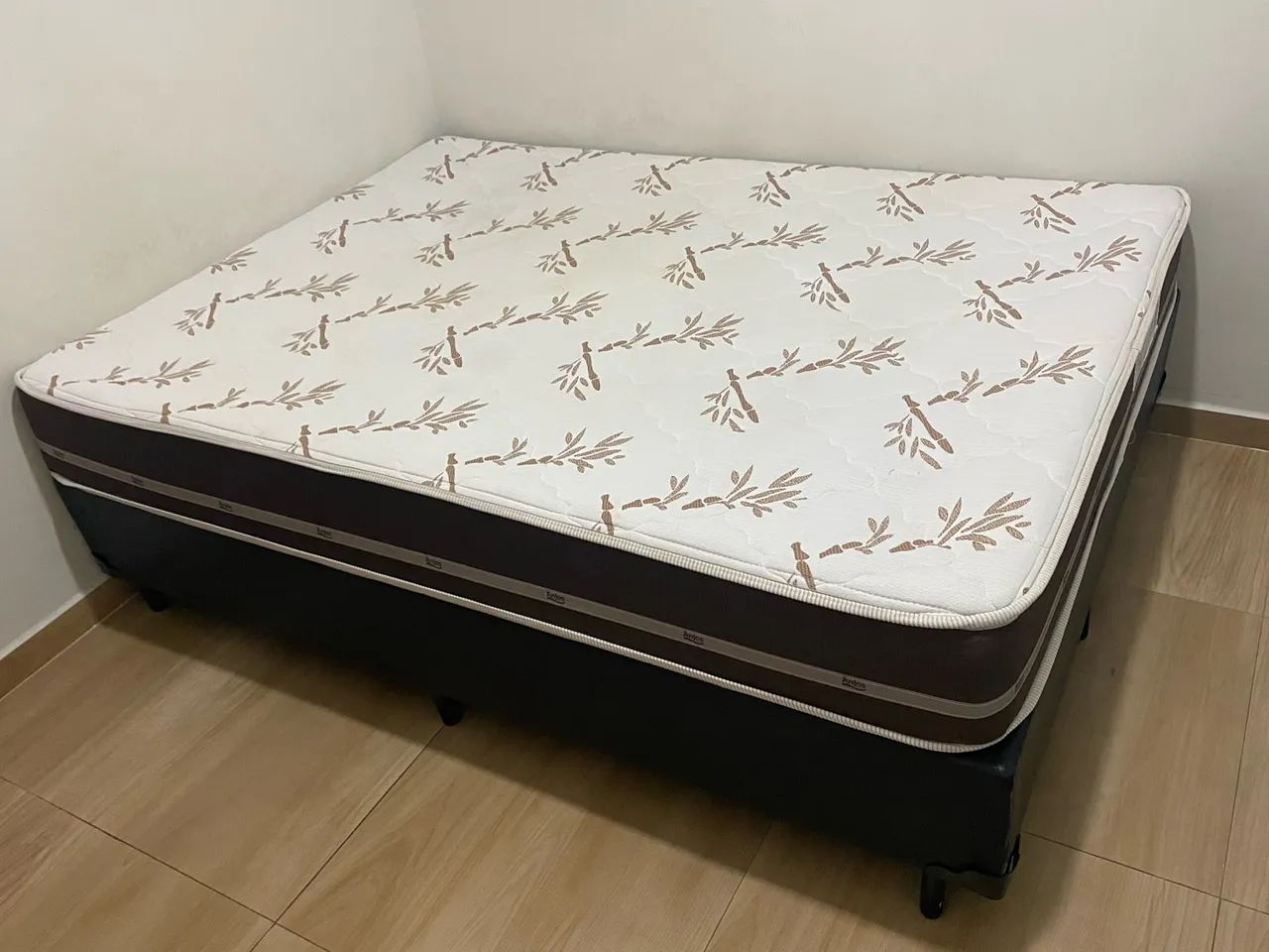 Cama de casal 