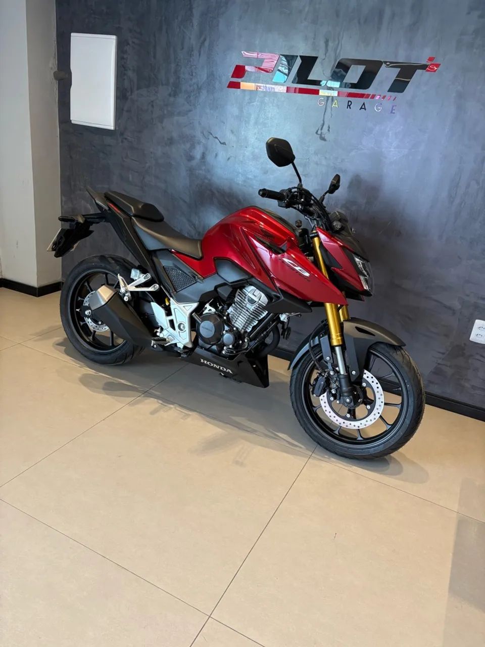 NOVA HONDA CB300F TWISTER ABS 2027  - Foto 2