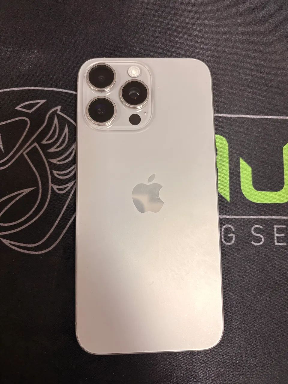 iPhone 15 pro Max 256 - Foto 2