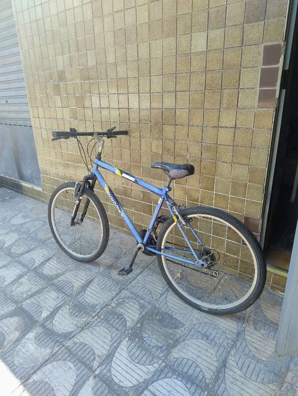 Bicicleta Sundown Aro 26 com suspensão