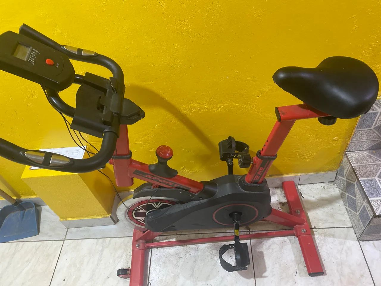 Bicicleta ergométrica até 120 k - Foto 2