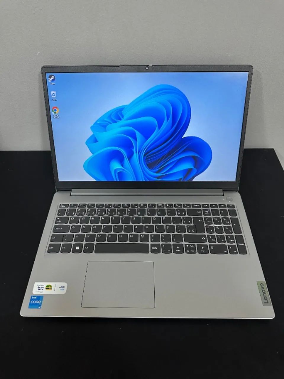 Lenovo I3 12° geração 8GB Ddr4 SSD 256GB - Excelente - Notebooks