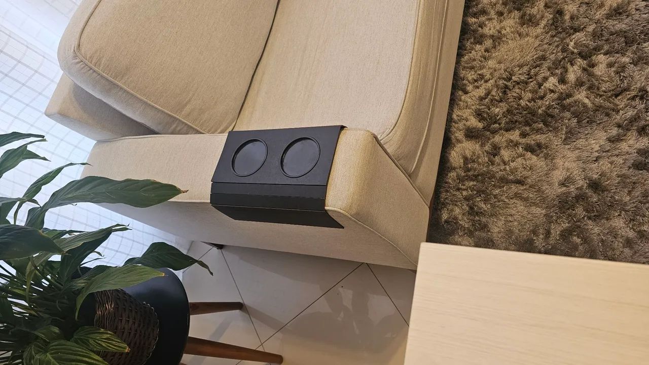 Sofá Tokstok 4 lugares muito novo - Foto 3