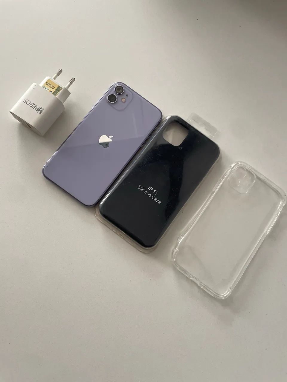 iPhone 11 128gb Lilás