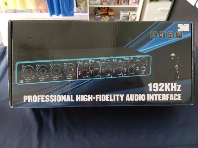 Interface de áudio U-Phoria UMC404HD 100V/240V 2ª geração - Foto 2