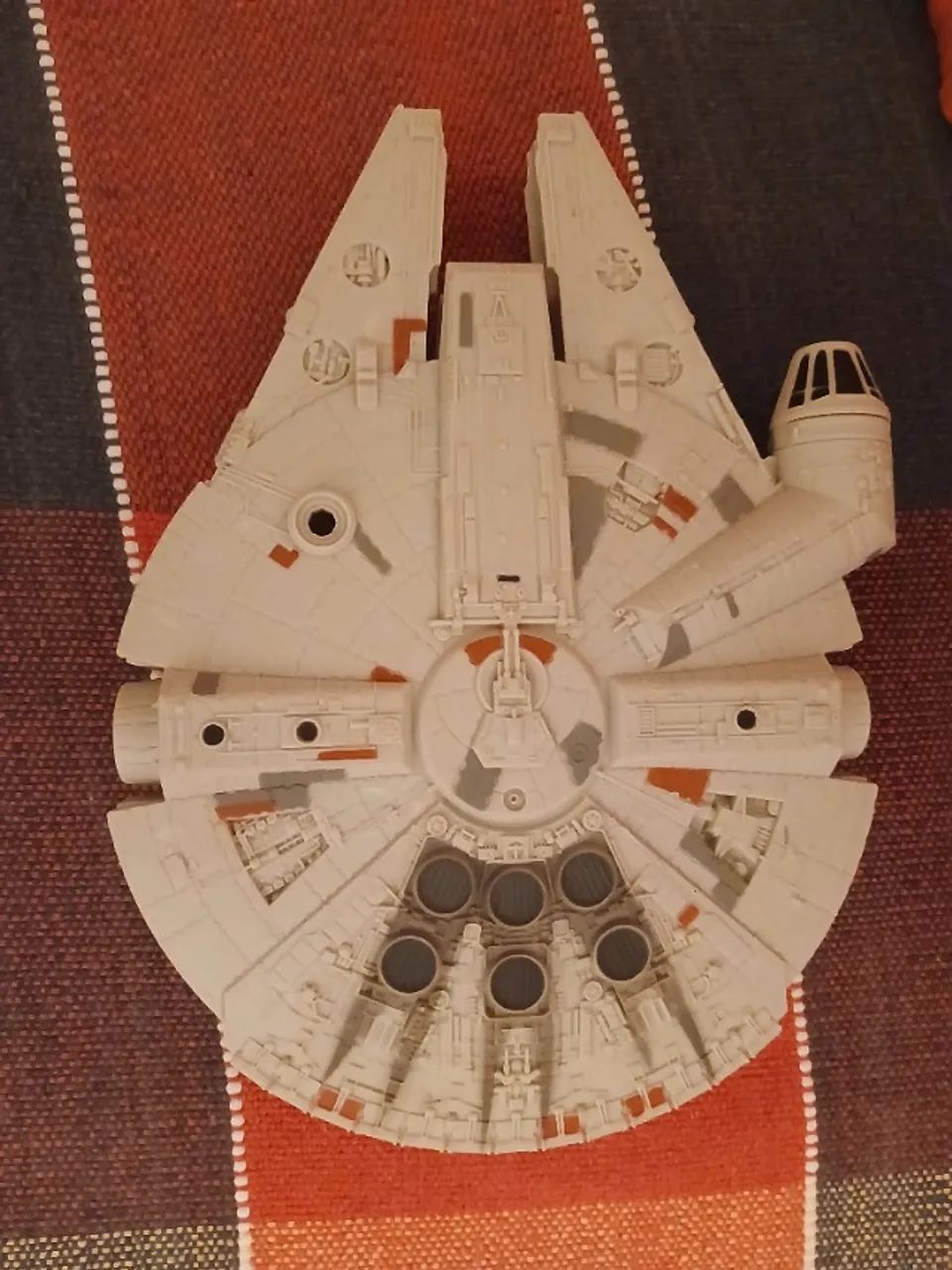 Millenium Falcon nave Star Wars hasbro