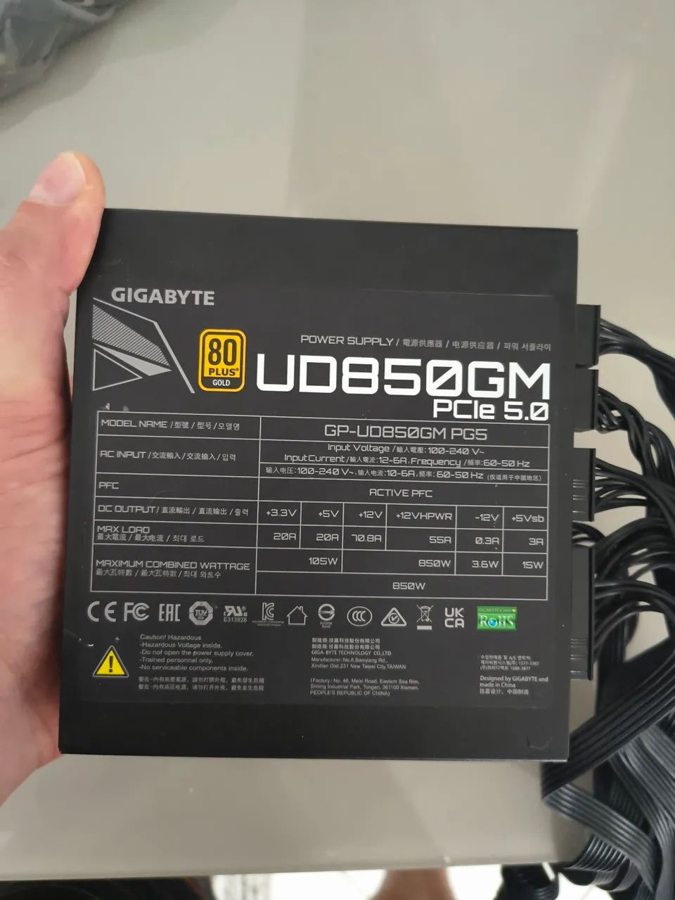 Fonte modular Gigabyte 850w 80 plus Gold  - Foto 3