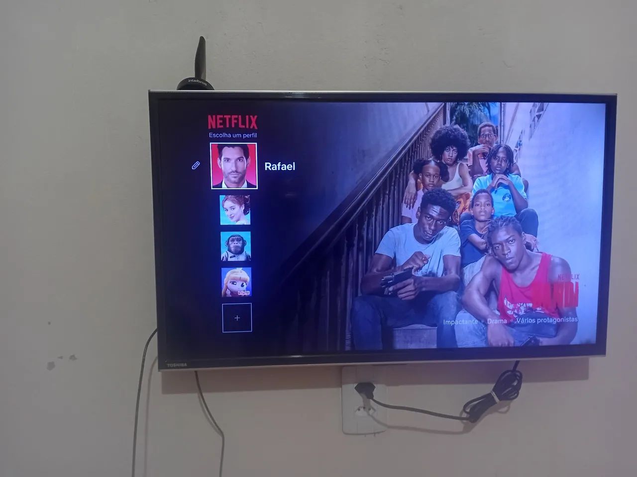 SMART TV TOSHIBA DE 32 POLEGADAS  - Foto 2
