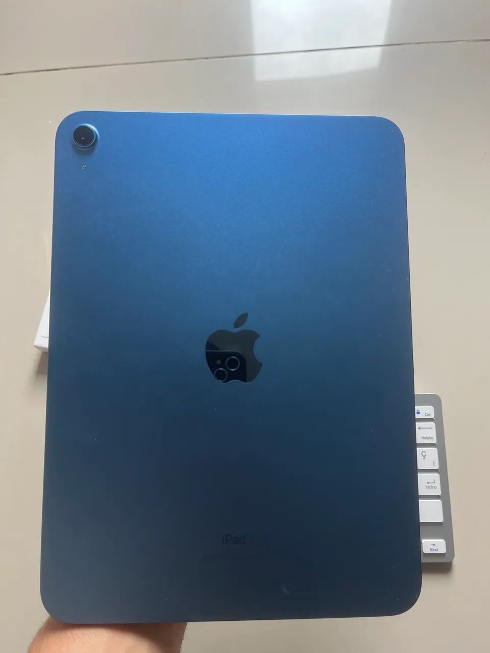 IPad 10 com teclado e caneta