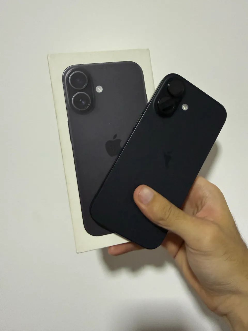 iPhone 16 128 Gb 3 messes de Garantia Apple  - Foto 2