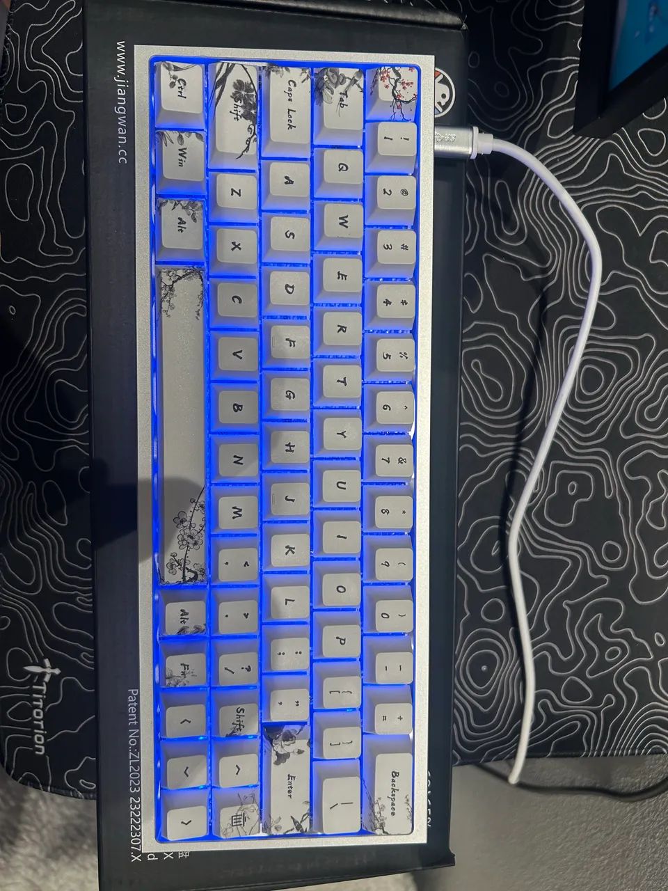AE64 PRO everglide