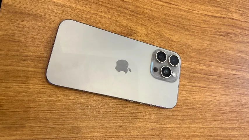 iPhone 16 pro Max, 100% bateria  - Foto 5