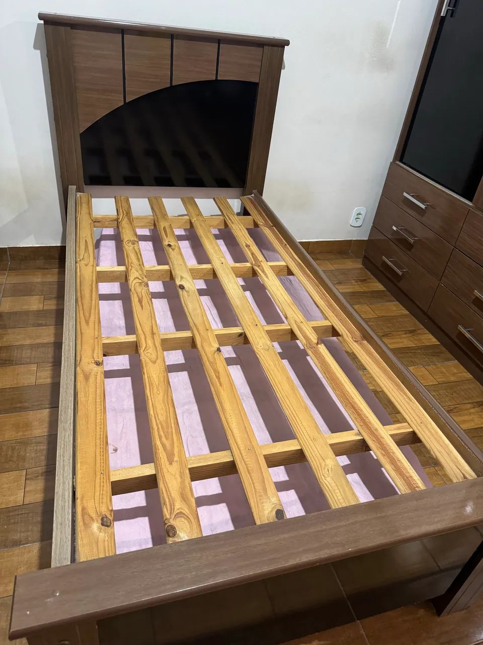 CAMA + COLCHÃO SOLTEIRO - Foto 2